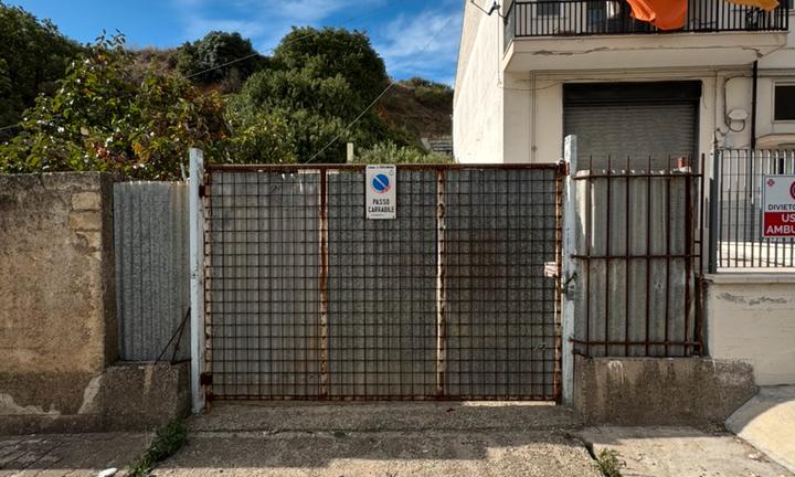 Terreno cantina locale commerciale