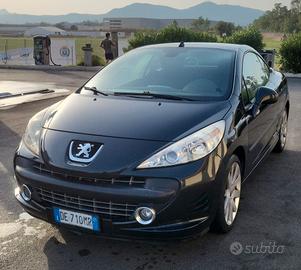 Peugeot 207 CC nera Cabrio