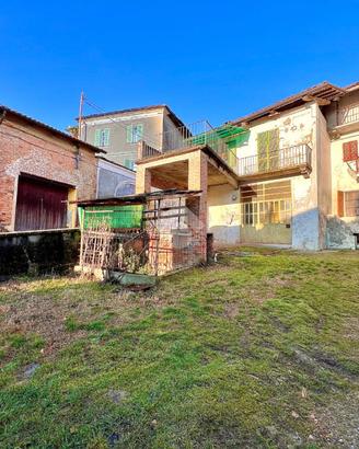 CASA SEMINDIPENDENTE A PIOVÀ MASSAIA