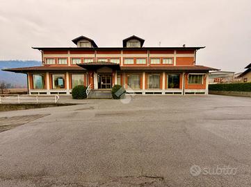 CAPANNONE A VIGNOLE BORBERA