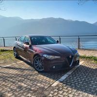 Alfa romeo giulia 2.2 150cv at8