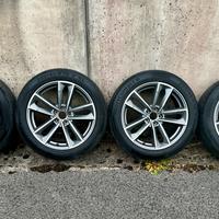 Gomme e cerchi Audi sport da 19 Q3