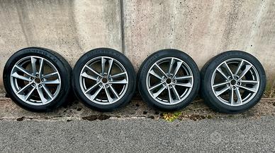 Gomme e cerchi Audi sport da 19 Q3