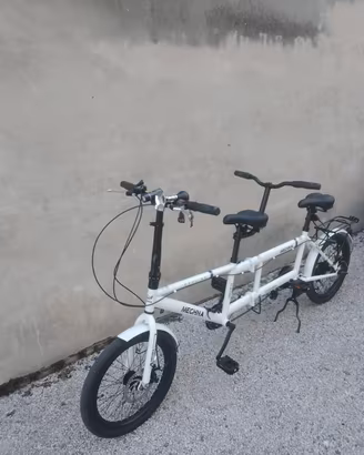 tandem 