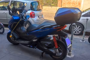 Honda  Forza 350