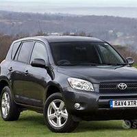 TOYOYA RAV4 D-CAT PER PEZZI DI RICAMBIO