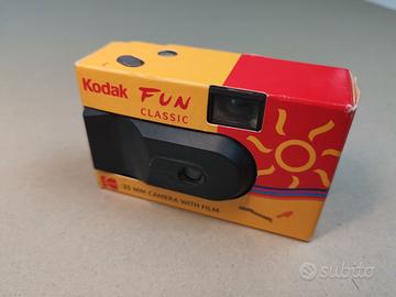 macchina fotografica usa e getta