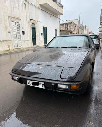 Porsche 924