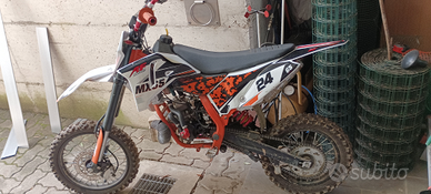 Vedo motocross 65cc