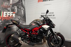 Kawasaki Z 900 3.800KM "tua a 134 euro al mese"