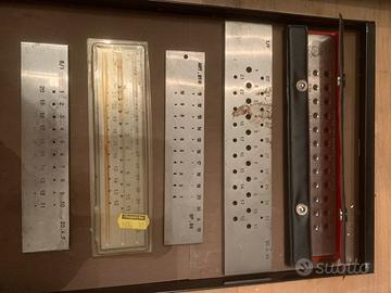 Set di 5 trafile in filo d'oro, forme diverse, tra