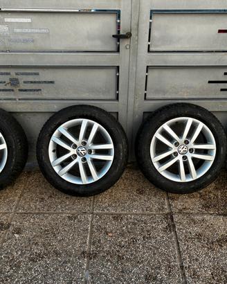 Cerchioni in lega da 16 per wolkswagen golf 6