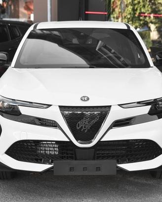 Alfa Romeo Junior 1.2 ibrida 145cv edct6