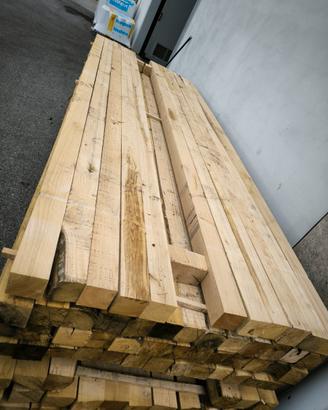 Morali in castagno grezzi