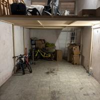 Box mt 20 soppalcato zona macchia gialla