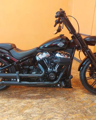 Harley Breakout 114 Garanzia permuta Consegna