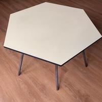 Tavolo esagonale anni ‘70 bambini asilo