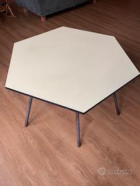 Tavolo esagonale anni ‘70 bambini asilo