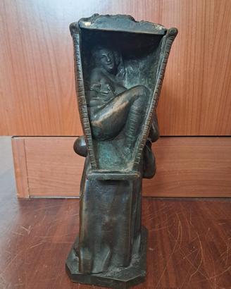 STATUETTA  DI BRONZO 