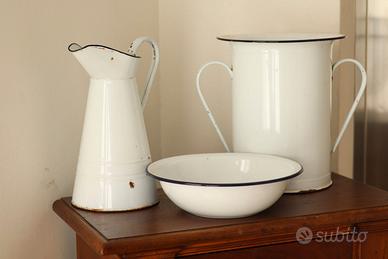 catini vecchi da toilette