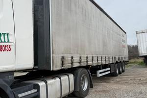 Semirimorchio centinato Cardi