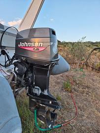 Fuoribordo johnson 70 CV