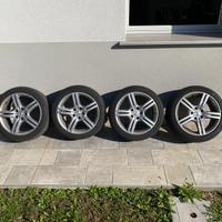 Gomme invernali hankook 225/45 R17 indice 94V