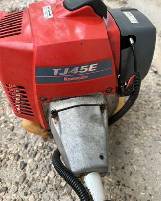 Decespugliatore Kawasaki