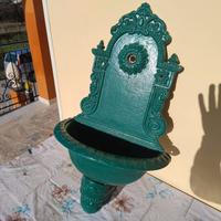 Fontana in ghisa a parete per esterni e interni