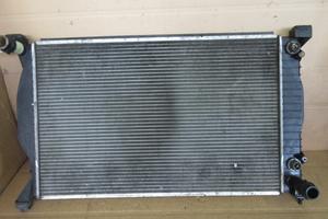 Radiatore acqua AUDI A4 2.4 V6 benzina del 2002