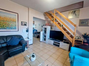 Camere singole e doppie per studentesse