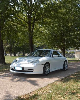 Porsche 911 Carrera cat Coupé