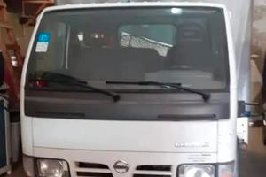 Nissan Cabstar 