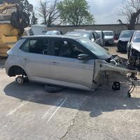 Skoda Fabia 2018 1600 tdi ricambi disponibili