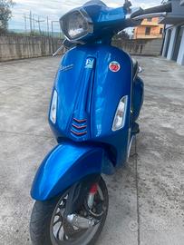 Vespa sprint 50 cc 2 T anno 2017 km 23000