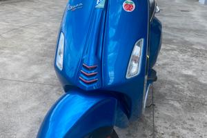 Vespa sprint 50 cc 2 T anno 2017 km 23000