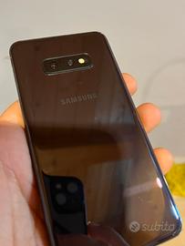 Samsung S10e