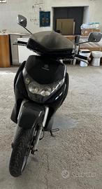 Scooter Piaggio Beverly 250