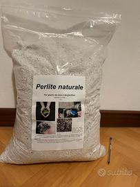 Perlite naturale per piante da vaso e da giardino