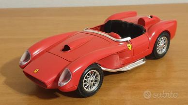 Modellino FERRARI 250 TESTAROSSA Burago 1:24