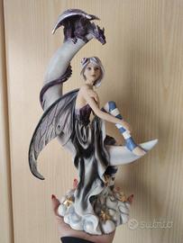 Fata les Alpes su luna con draghetto