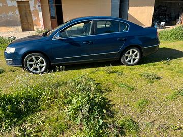 Passat 2.0 140cv con gancio traino
