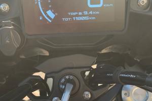 benelli trk 702x