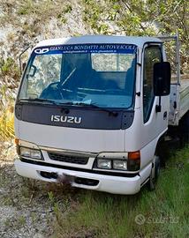 Isuzu NPR35 per ricambi