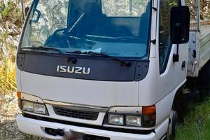 Isuzu NPR35 per ricambi
