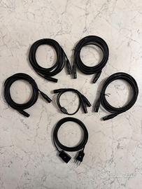 6 Cavi: 4 XLR 5m + 1 Splitter XLR + 1 Prolunga 4m