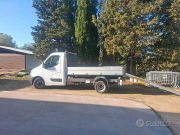 Camion ribaltabile