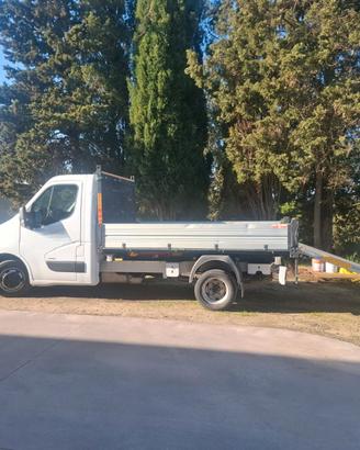 Camion ribaltabile