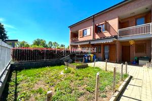 Casa indipendente a La Cassa Via Italia 5 locali