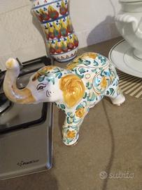 elefantino in ceramica SAnto Stefano di Camastra 